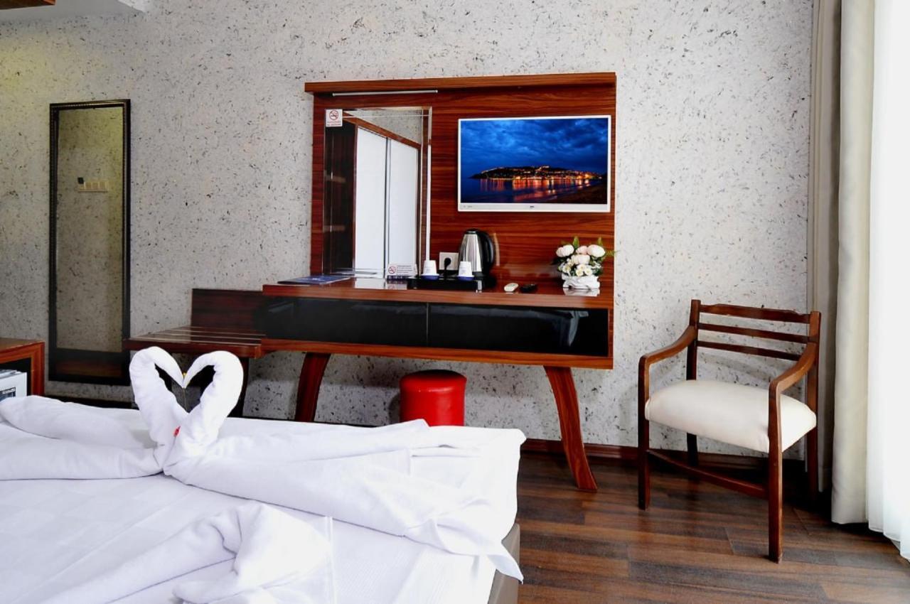 Uk Blue Coast Hotel (Adults Only) Алания Экстерьер фото